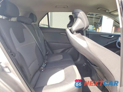 Zdjęcie 11 z 13 samochodu: 2026 KIA NIRO LX VIN:KNDCP3LE8T5332230 - miniatura