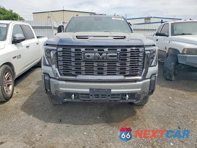 Piąte zdjęcie samochodu w środku: 2024 GMC SIERRA K3500 DENALI ULTIMATE VIN:1GT49YEY1RF220908 - miniatura