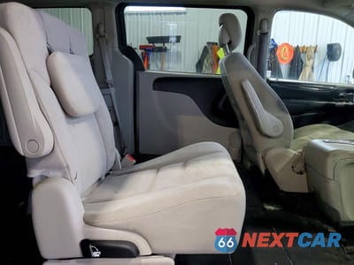 Zdjęcie 11 z 13 samochodu: 2016 DODGE GRAND CARAVAN SXT VIN:2C4RDGCG9GR147060 - miniatura