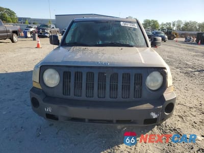 Piąte zdjęcie samochodu w środku: 2009 JEEP PATRIOT SPORT VIN:1J4FT28B09D178168 - miniatura