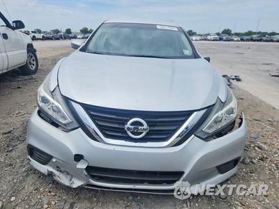 Piąte zdjęcie samochodu w środku: 2018 NISSAN ALTIMA 2.5 S VIN:1N4AL3AP7JC231623 - miniatura