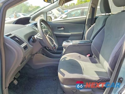 Zdjęcie 7 z 12 samochodu: 2014 TOYOTA PRIUS V THREE VIN:JTDZN3EU0EJ000345 - miniatura