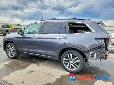 Drugie zdjęcie samochodu z przodu: 2018 HONDA PILOT TOURING VIN:5FNYF6H96JB048337 - miniatura