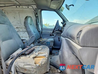 Zdjęcie 11 z 13 samochodu: 2001 FORD ECONOLINE E250 VAN VIN:1FTNE24L91HA85558 - miniatura