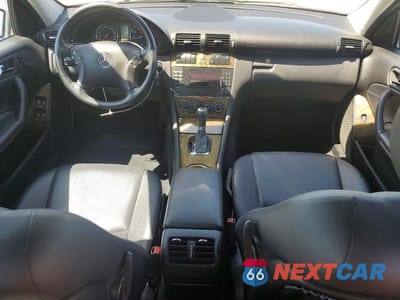 Zdjęcie 8 z 12 samochodu: 2007 MERCEDES-BENZ C 280 VIN:WDBRF54H97F899885 - miniatura