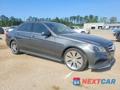 Czwarte zdjęcie samochodu z boku: 2016 MERCEDES-BENZ E 350 VIN:WDDHF5KBXGB218707 - miniatura