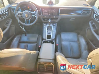 Zdjęcie 8 z 13 samochodu: 2021 PORSCHE MACAN VIN:WP1AA2A55MLB08172 - miniatura