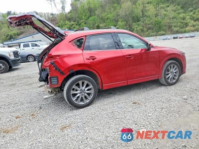 Trzecie zdjęcie samochodu z tyłu: 2024 MAZDA CX-5 PREMIUM PLUS VIN:JM3KFBEL8R0529058 - miniatura