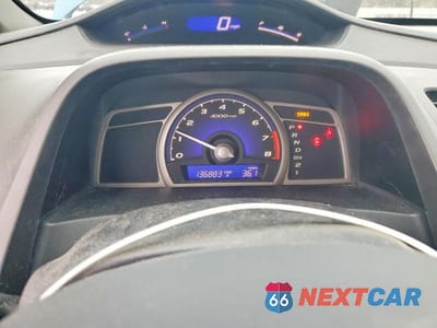 Zdjęcie 9 z 12 samochodu: 2011 HONDA CIVIC VIN:2HGFA1F83BH535608 - miniatura