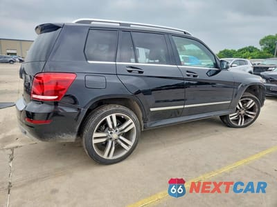Trzecie zdjęcie samochodu z tyłu: 2015 MERCEDES-BENZ GLK 350 VIN:WDCGG5HBXFG394534 - miniatura