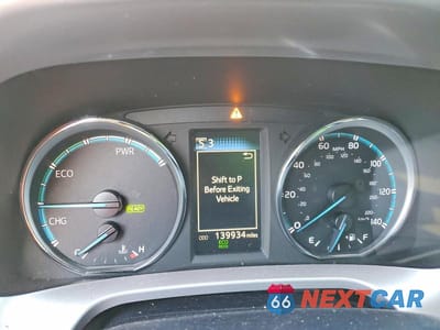 Zdjęcie 9 z 14 samochodu: 2018 TOYOTA RAV4 HYBRID XLE VIN:JTMRJREV8JD201216 - miniatura