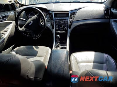 Zdjęcie 8 z 12 samochodu: 2011 HYUNDAI SONATA LIMITED VIN:5NPEC4AC2BH269491 - miniatura