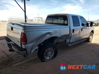 Trzecie zdjęcie samochodu z tyłu: 2001 FORD F250 SUPER DUTY VIN:1FTNW20S91EB72212 - miniatura