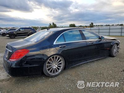 Trzecie zdjęcie samochodu z tyłu: 2015 MERCEDES-BENZ S 550 VIN:WDDUG8CB6FA130804 - miniatura
