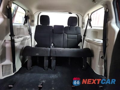 Zdjęcie 10 z 13 samochodu: 2014 DODGE GRAND CARAVAN SE VIN:2C4RDGBG0ER406002 - miniatura