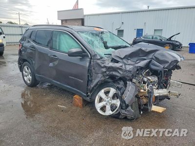 Czwarte zdjęcie samochodu z boku: 2018 JEEP COMPASS LATITUDE VIN:3C4NJDBBXJT392434 - miniatura