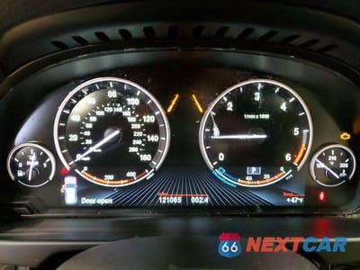 Zdjęcie 9 z 12 samochodu: 2015 BMW X5 XDRIVE35D VIN:5UXKS4C52F0N06387 - miniatura