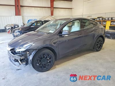 2021 TESLA MODEL Y 5YJYGDEE2MF210102 - główne zdjęcie licytacji z USA - miniatura