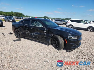 Czwarte zdjęcie samochodu z boku: 2018 DODGE CHARGER SXT PLUS VIN:2C3CDXHGXJH217973 - miniatura