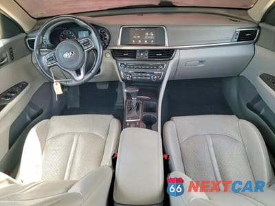 Zdjęcie 8 z 12 samochodu: 2018 KIA OPTIMA EX VIN:5XXGU4L31JG239718 - miniatura