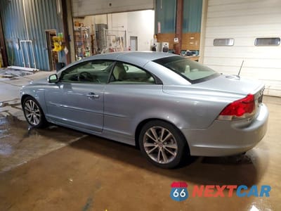 Drugie zdjęcie samochodu z przodu: 2010 VOLVO C70 T5 VIN:YV1672MC8AJ090770 - miniatura