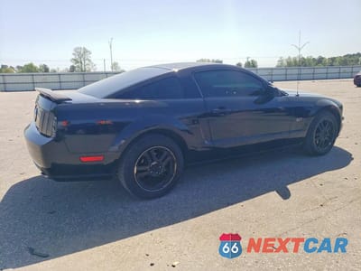 Trzecie zdjęcie samochodu z tyłu: 2005 FORD MUSTANG GT VIN:1ZVFT82H855165840 - miniatura