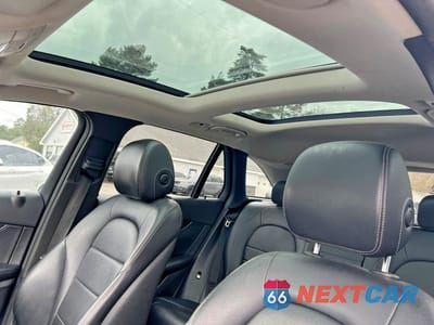 Zdjęcie 9 z 10 samochodu: 2016 MERCEDES-BENZ GLC 300 4MATIC VIN:WDC0G4KB5GF088398 - miniatura