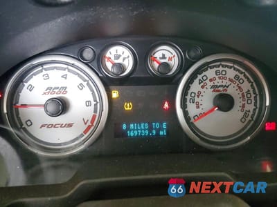 Zdjęcie 9 z 11 samochodu: 2010 FORD FOCUS SE VIN:1FAHP3FN8AW153376 - miniatura