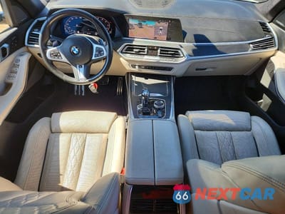 Zdjęcie 8 z 13 samochodu: 2020 BMW X7 M50I VIN:5UXCX6C01LLE35590 - miniatura