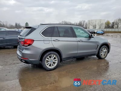 Trzecie zdjęcie samochodu z tyłu: 2015 BMW X5 SDRIVE35I VIN:5UXKR2C5XF0H39176 - miniatura