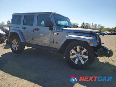 Czwarte zdjęcie samochodu z boku: 2013 JEEP WRANGLER UNLIMITED SAHARA VIN:1C4BJWEG5DL617770 - miniatura