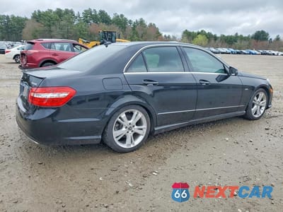 Trzecie zdjęcie samochodu z tyłu: 2012 MERCEDES-BENZ E 350 4MATIC VIN:WDDHF8JB2CA544276 - miniatura