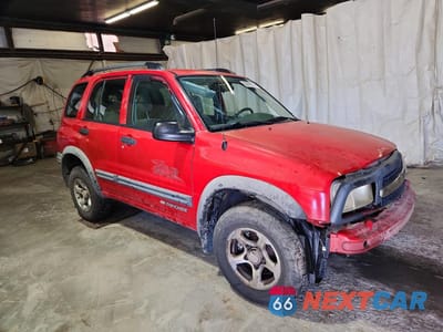 Czwarte zdjęcie samochodu z boku: 2003 CHEVROLET TRACKER VIN:2CNBJ734636938525 - miniatura