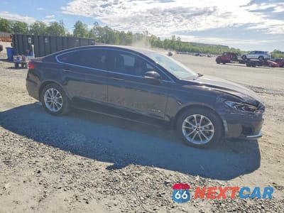 Czwarte zdjęcie samochodu z boku: 2019 FORD FUSION SEL VIN:3FA6P0MU0KR137371 - miniatura