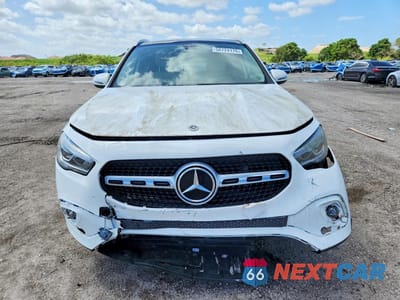 Piąte zdjęcie samochodu w środku: 2021 MERCEDES-BENZ GLA 250 VIN:W1N4N4GB5MJ191019 - miniatura