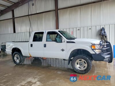 Czwarte zdjęcie samochodu z boku: 2015 FORD F250 SUPER DUTY VIN:1FT7W2BT2FEA77349 - miniatura