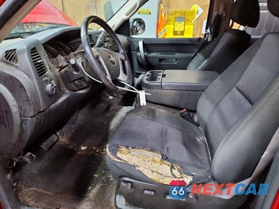 Zdjęcie 7 z 13 samochodu: 2010 GMC SIERRA K1500 SLE VIN:3GTRKVE36AG238532 - miniatura