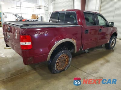 Trzecie zdjęcie samochodu z tyłu: 2004 FORD F150 SUPERCREW VIN:1FTPW145X4KD42669 - miniatura