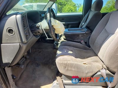 Zdjęcie 7 z 12 samochodu: 2006 CHEVROLET SILVERADO C1500 VIN:2GCEC13ZX61354571 - miniatura