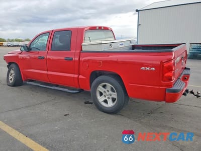 Drugie zdjęcie samochodu z przodu: 2011 DODGE DAKOTA SLT VIN:1D7RW3GK2BS525704 - miniatura