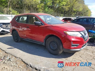 Czwarte zdjęcie samochodu z boku: 2017 NISSAN ROGUE S VIN:JN8AT2MT3HW388902 - miniatura