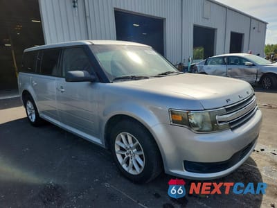 Czwarte zdjęcie samochodu z boku: 2016 FORD FLEX SE VIN:2FMGK5B84GBA10642 - miniatura