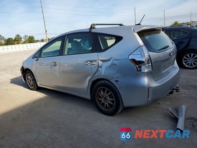 Drugie zdjęcie samochodu z przodu: 2014 TOYOTA PRIUS V THREE VIN:JTDZN3EU8EJ009035 - miniatura