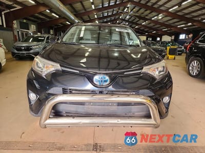 Piąte zdjęcie samochodu w środku: 2018 TOYOTA RAV4 HV LIMITED VIN:JTMDJREV8JD189448 - miniatura