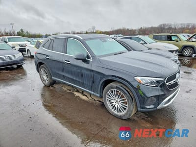 Czwarte zdjęcie samochodu z boku: 2024 MERCEDES-BENZ GLC 300 4MATIC VIN:W1NKM4HB5RF138341 - miniatura