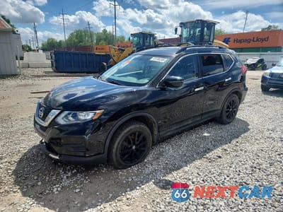 2017 NISSAN ROGUE SV 5N1AT2MV1HC808151 - główne zdjęcie licytacji z USA - miniatura