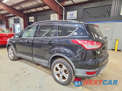 Drugie zdjęcie samochodu z przodu: 2016 FORD ESCAPE SE VIN:1FMCU9G95GUC70835 - miniatura
