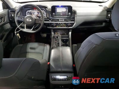 Zdjęcie 8 z 12 samochodu: 2025 NISSAN PATHFINDER SV VIN:5N1DR3BA8SC254048 - miniatura