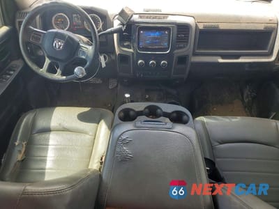 Zdjęcie 8 z 12 samochodu: 2013 RAM 3500 ST VIN:3C63RRGL7DG564339 - miniatura