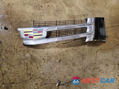 Zdjęcie 13 z 14 samochodu: 2017 CADILLAC ESCALADE VIN:1GYS3AKJXHR303204 - miniatura